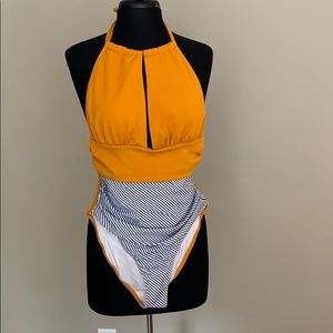NWT High waisted swimsuit